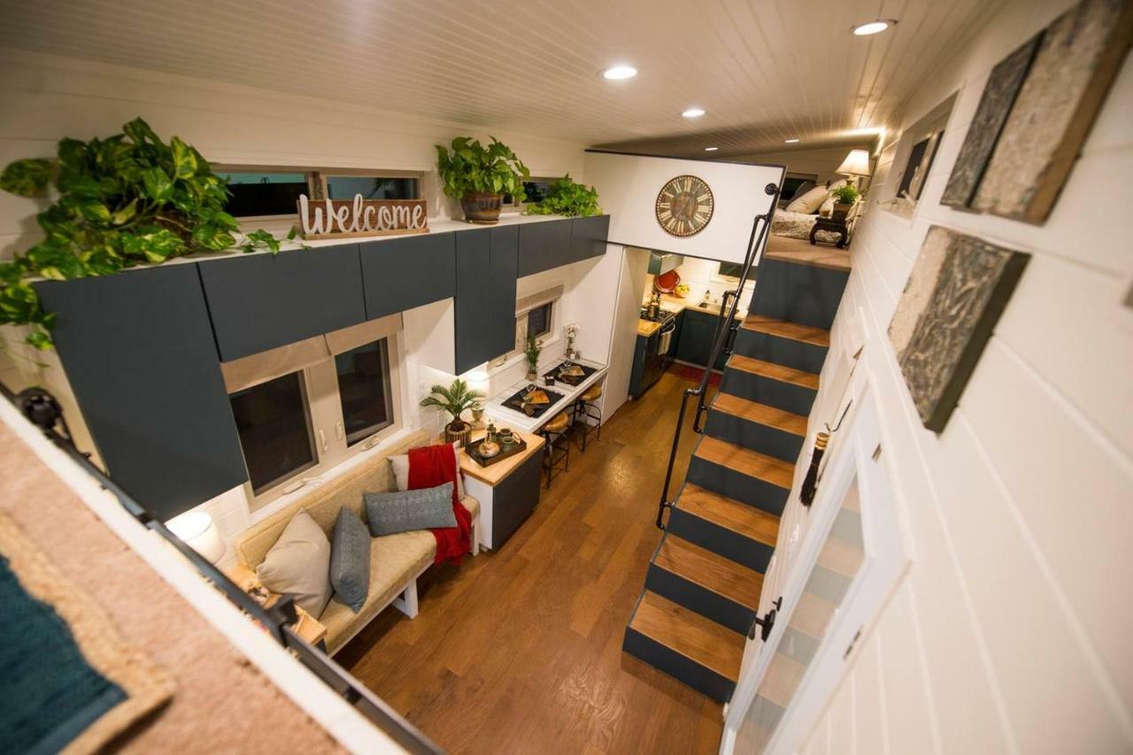 Montana Escape Elegant Tiny House In Waco Near Magnolia Villa ภายนอก รูปภาพ